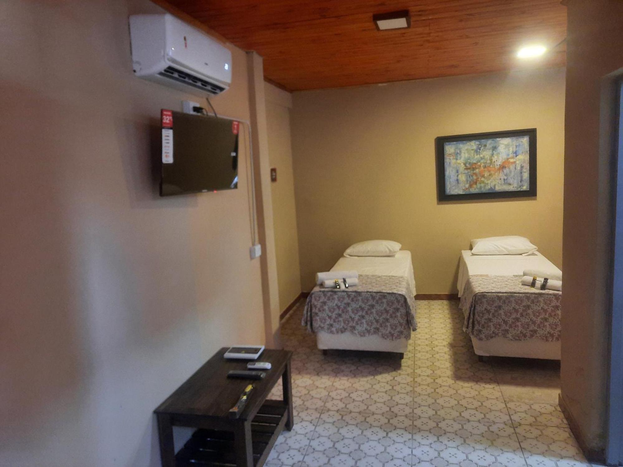 La Posada De Dante Puerto Iguazú Eksteriør billede
